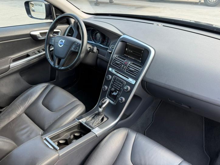XC60
