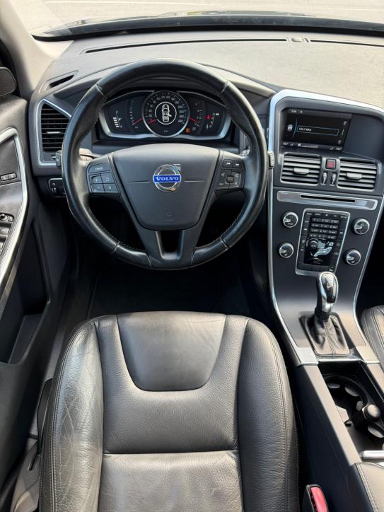 XC60