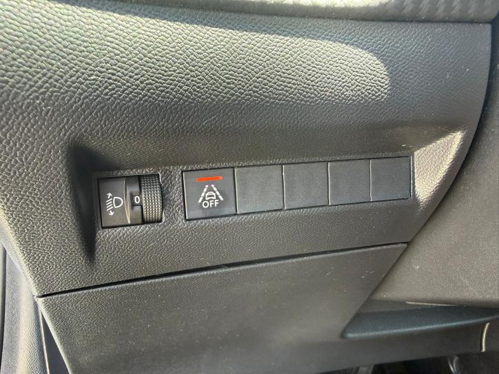 208
